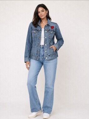 ⭐️Host Pick ⭐️Levi's Straus | Trucker Blue Denim Jacket  Classic Design